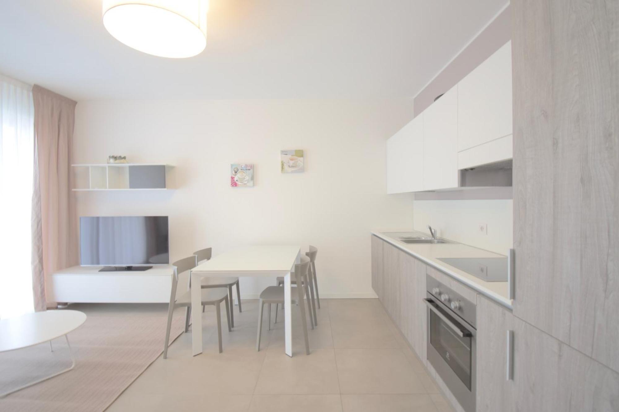 Equilium Apartments 利多迪迪耶索洛 外观 照片